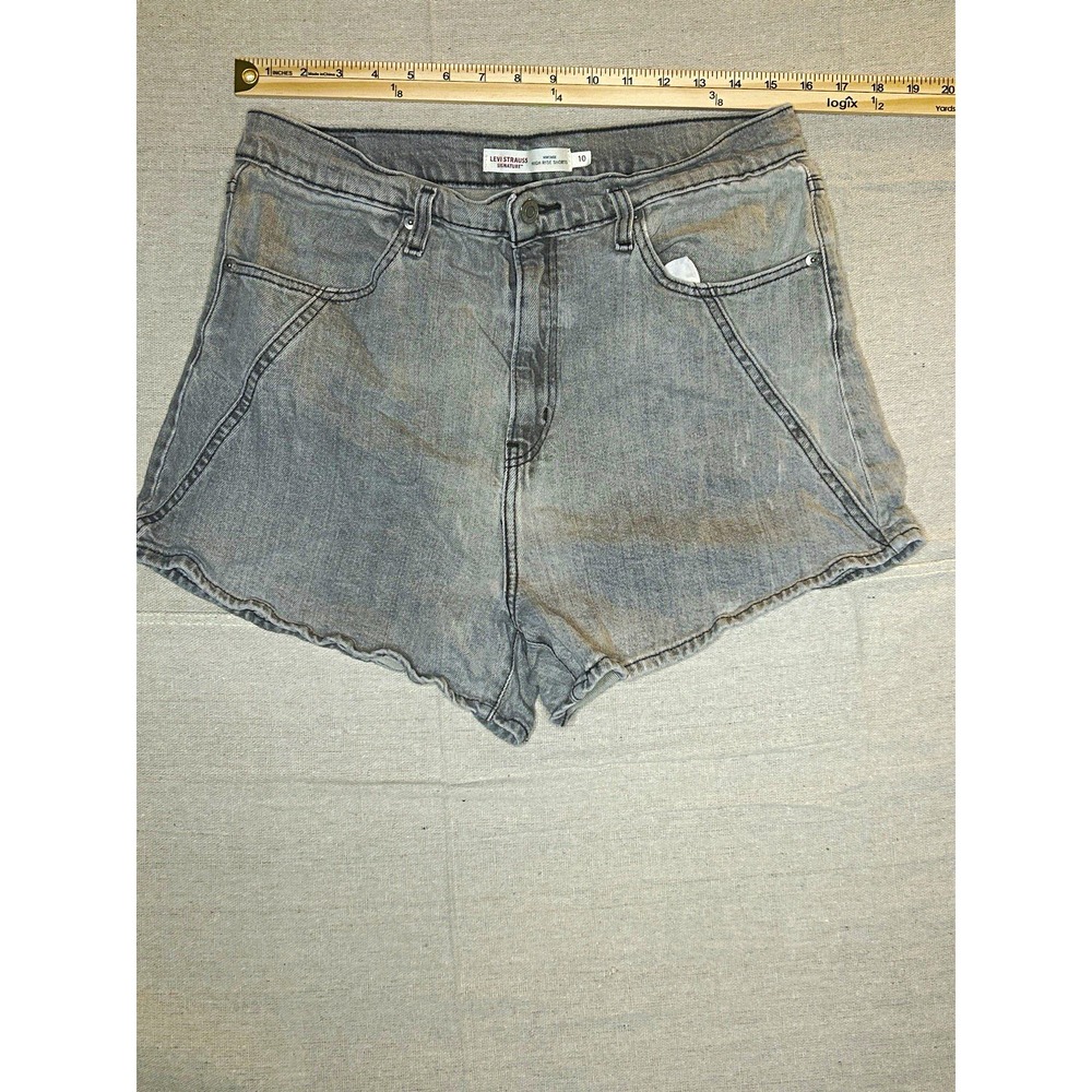 Levi Strauss Signature Vintage High Rise Denim Shorts Women's Gray Size 10